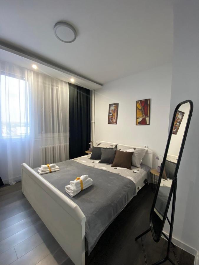 Apartman Mici Ni Εξωτερικό φωτογραφία